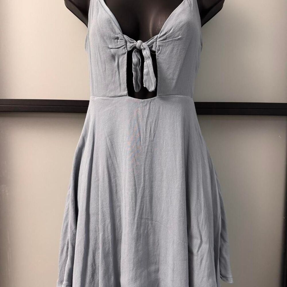Lulu’s Light Blue Tie-Front Mini Dress – Size S